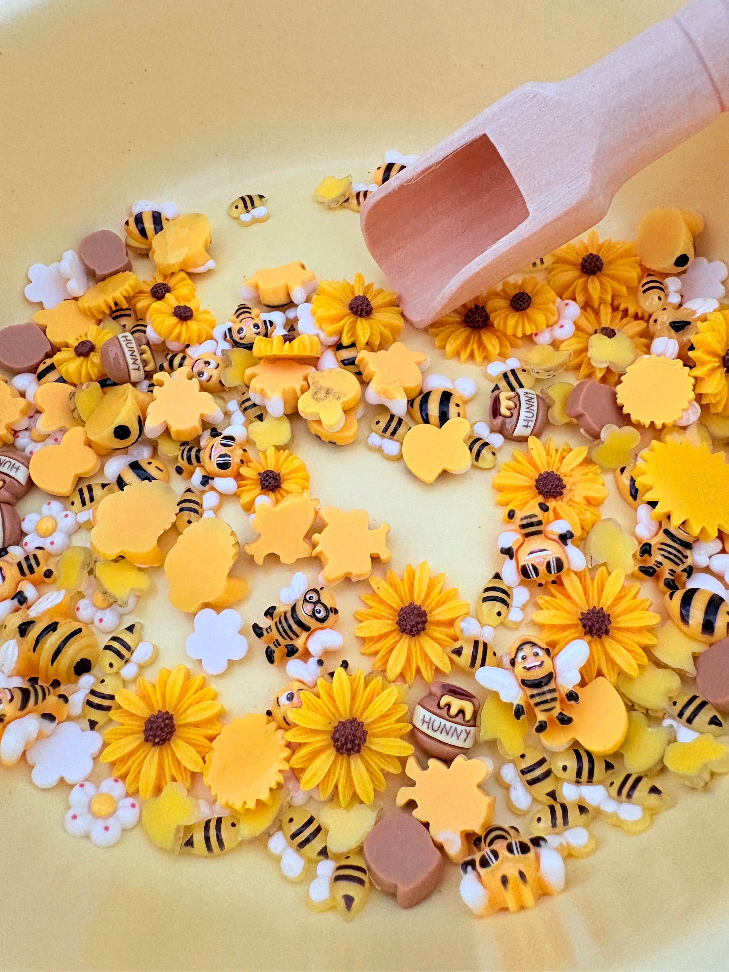 Bumble Bee Scoop
