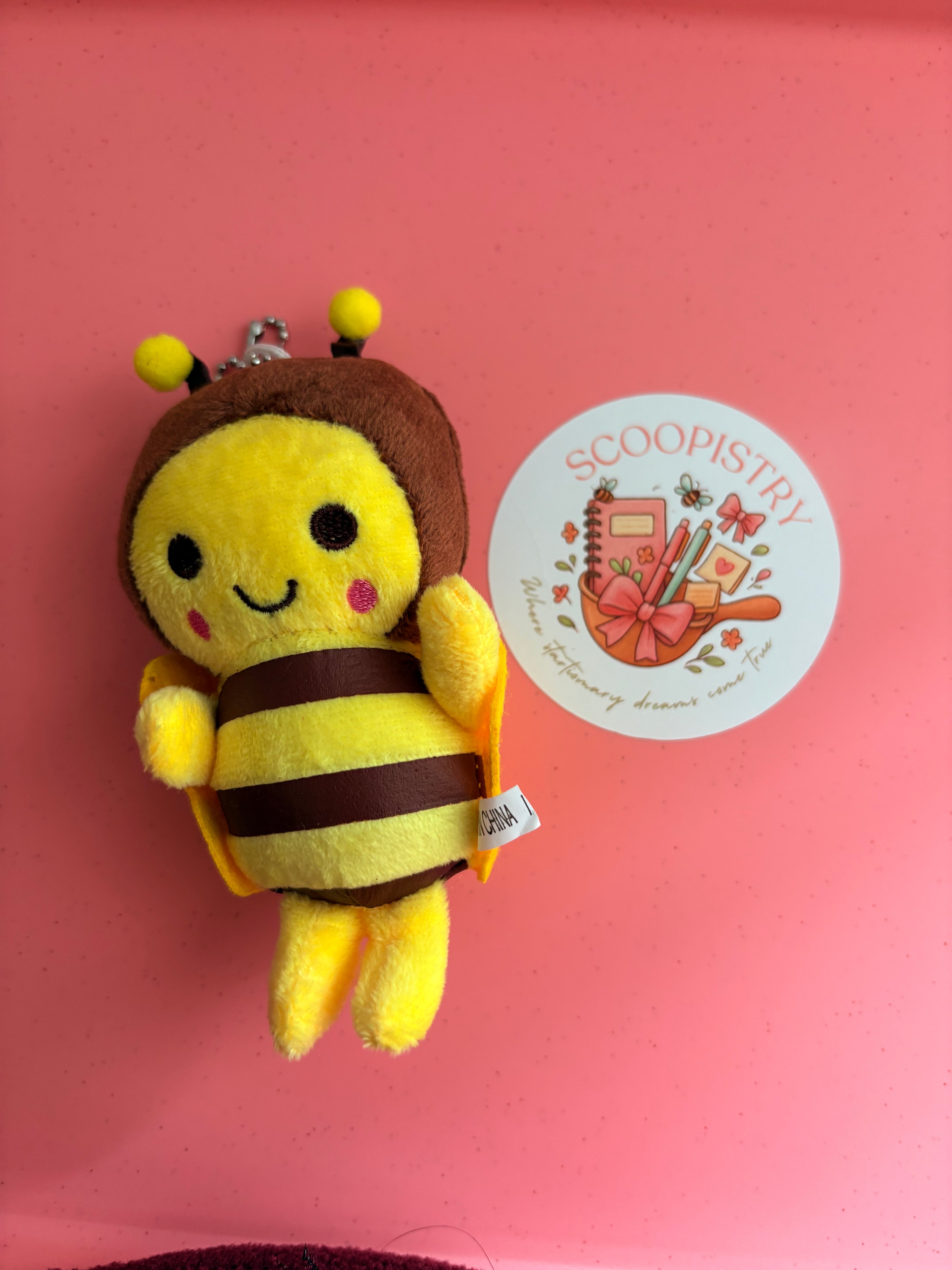 Bumble Bee Scoop