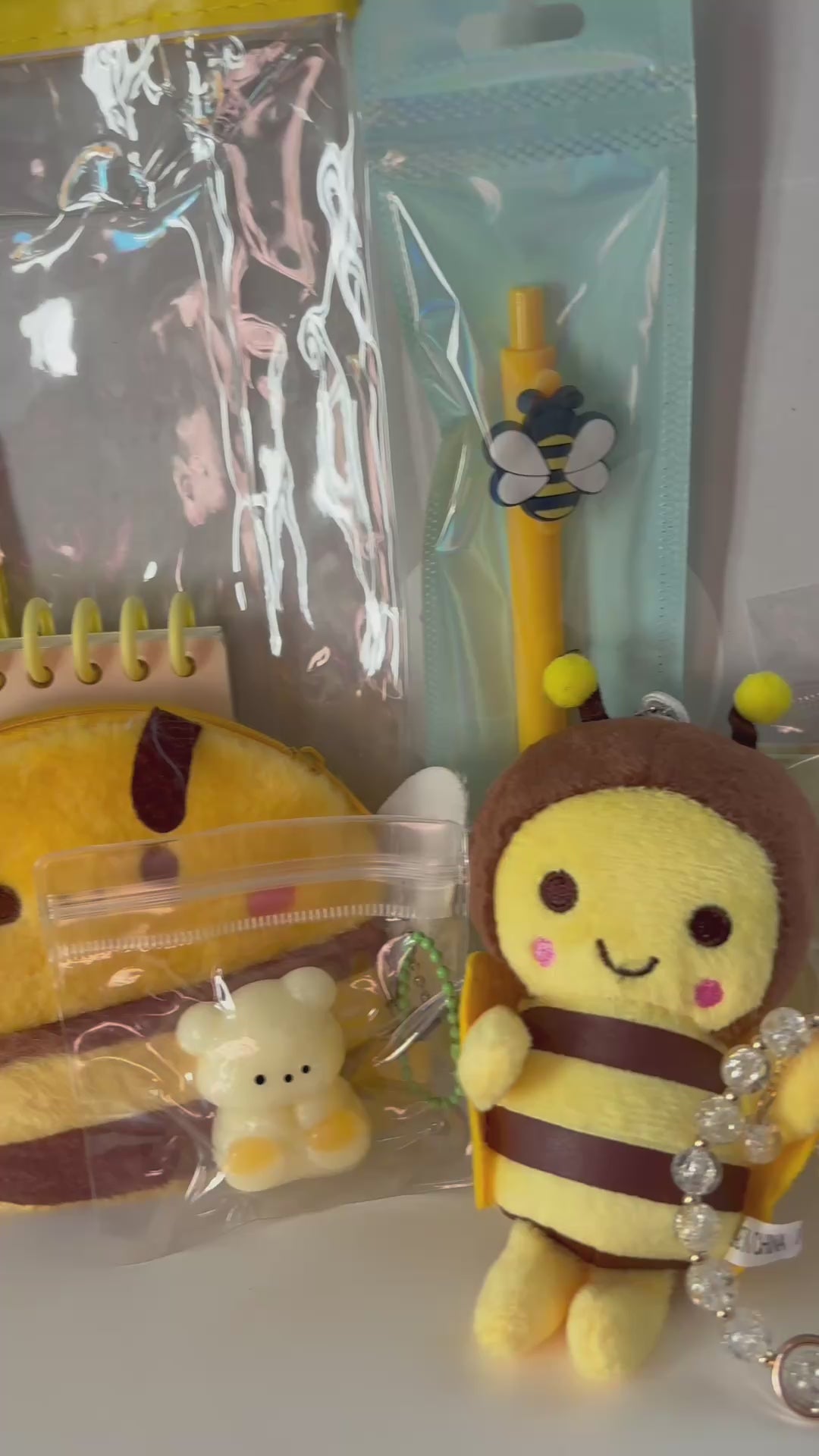 Bumble Bee Scoop